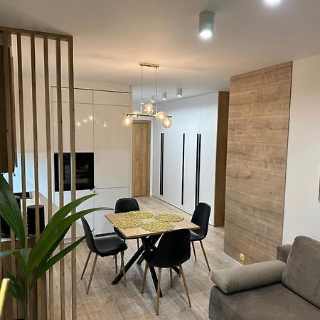 Nowoczesny Apartament Z Garazem Morelova Danzig Exterior foto